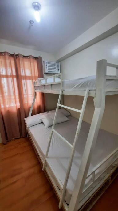 Davao City Condo Living Made Easy Lifestyle Esterno foto